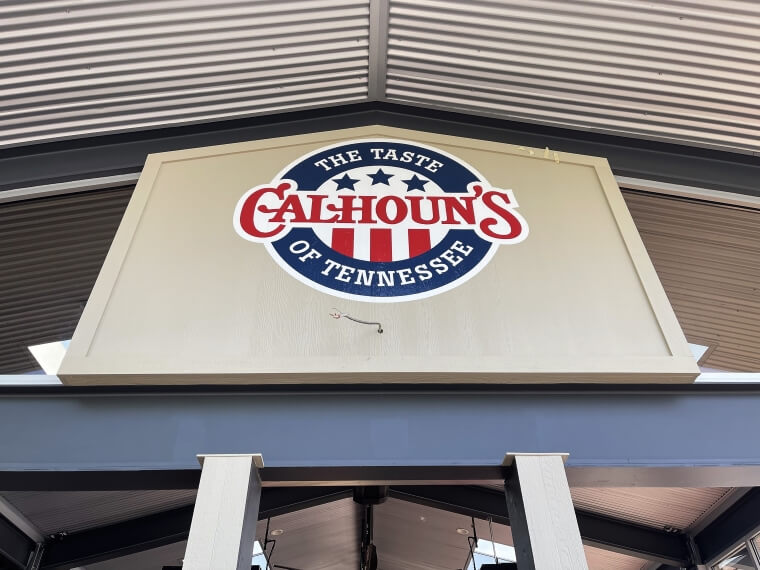 Restaurant related signs